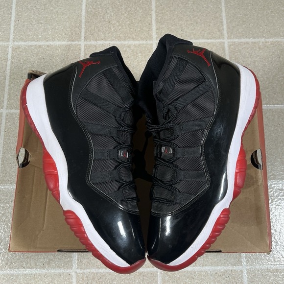 Jordan Other - Jordan 11 Retro High Bred 2019 Size 11 Pre-Owned 378037-061 Black Red